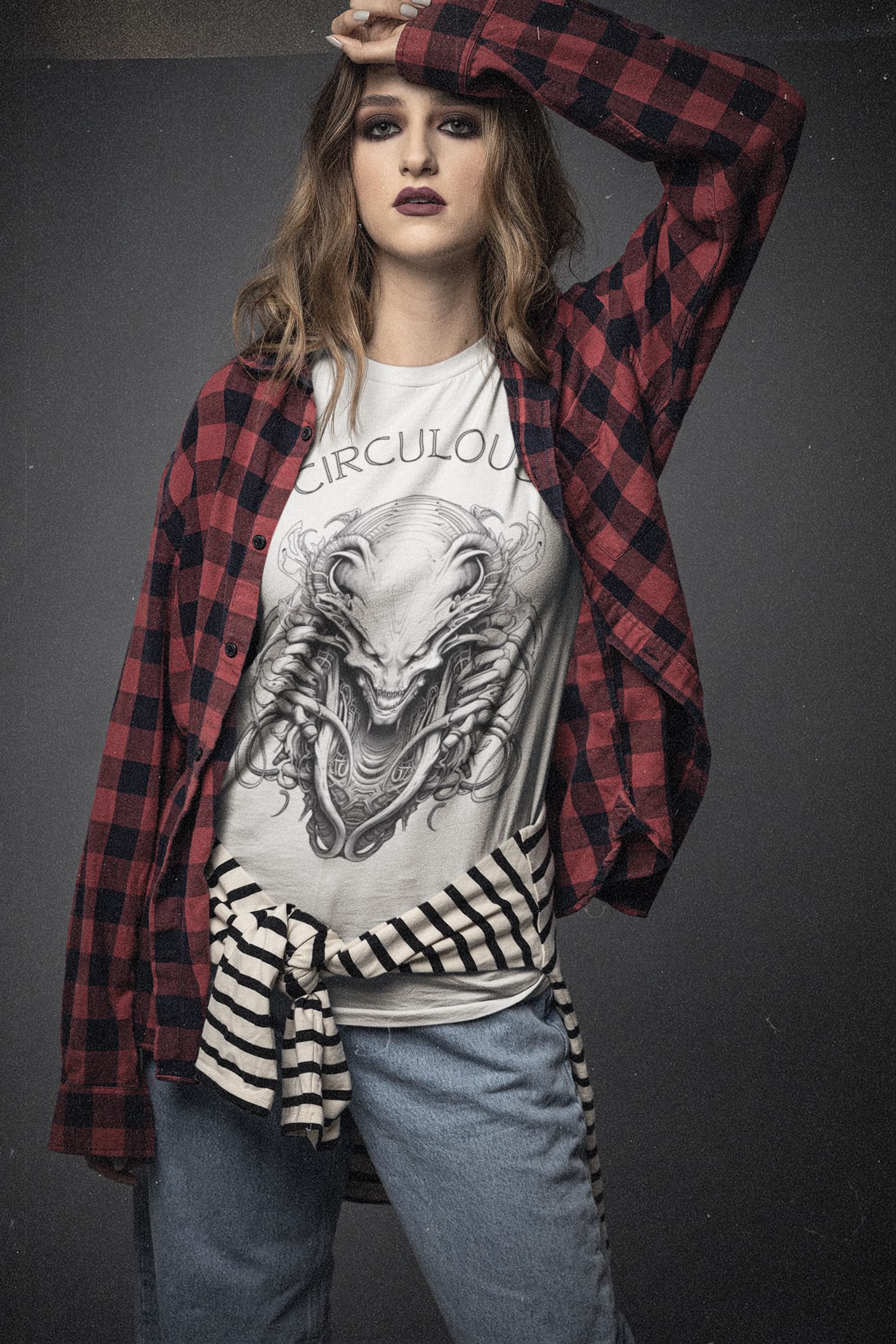 Alien t shirt Cosmic Character biomechanical illustration streetwear
